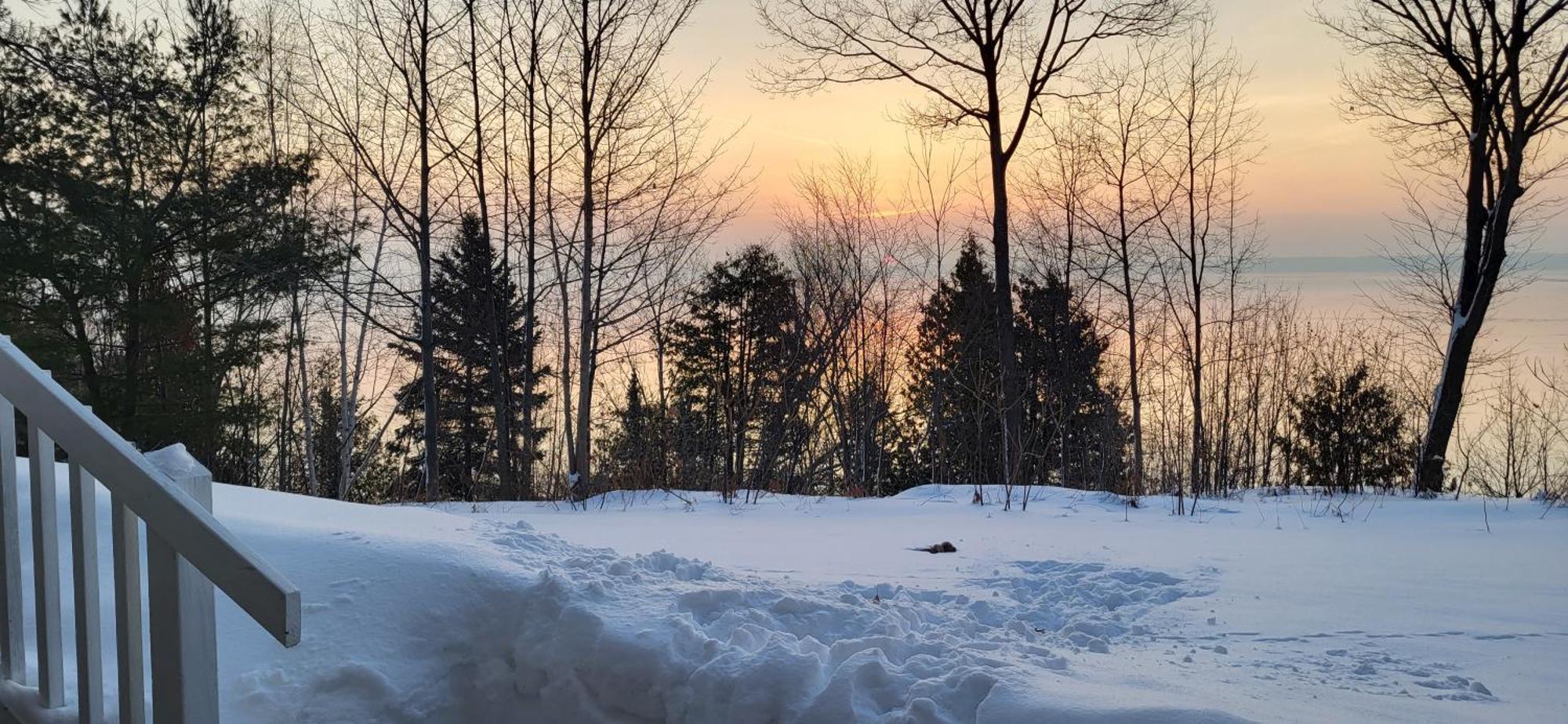 Chequamegon Lake Superior Lodge بايفيلد المظهر الخارجي الصورة