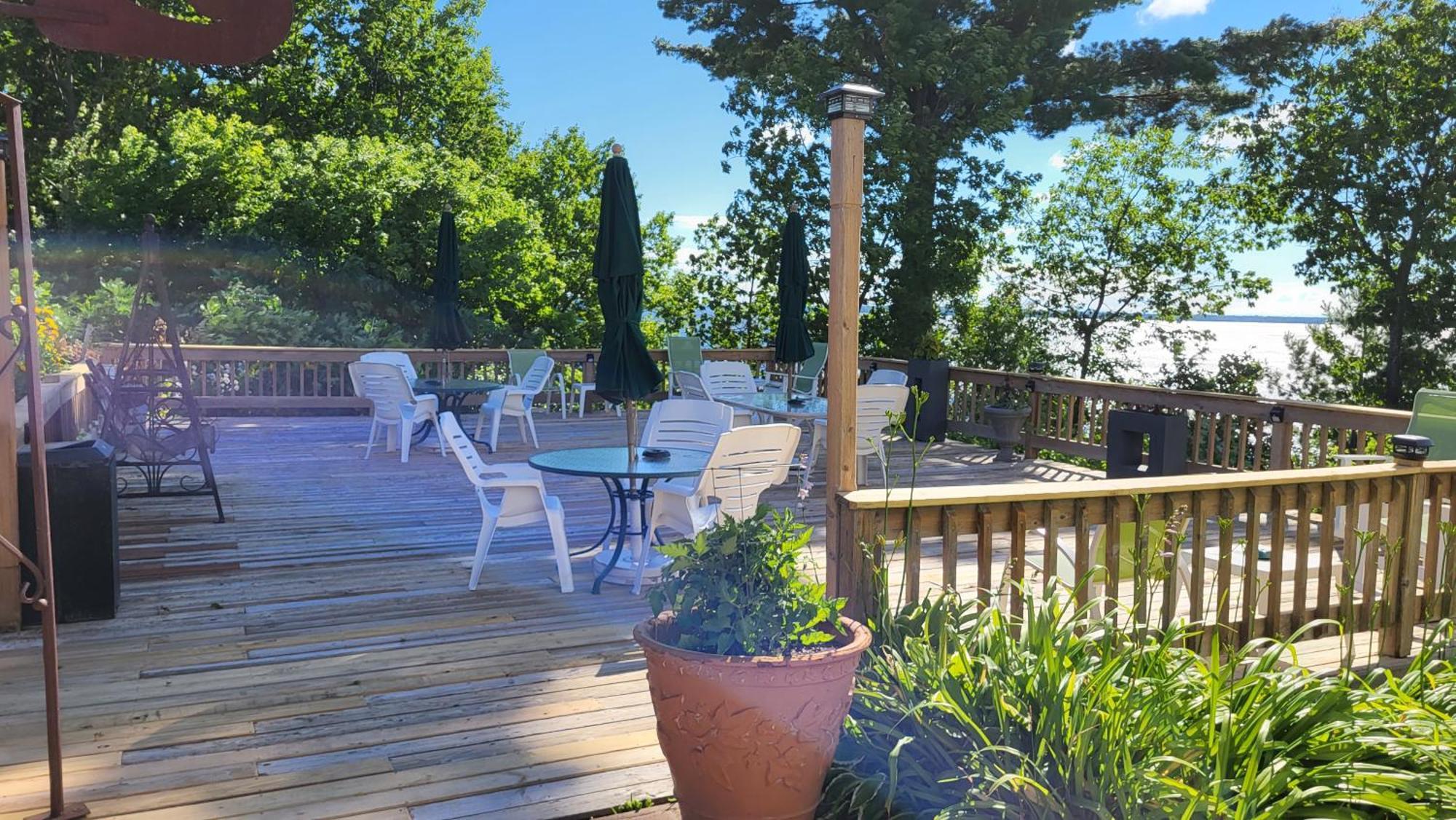 Chequamegon Lake Superior Lodge بايفيلد المظهر الخارجي الصورة