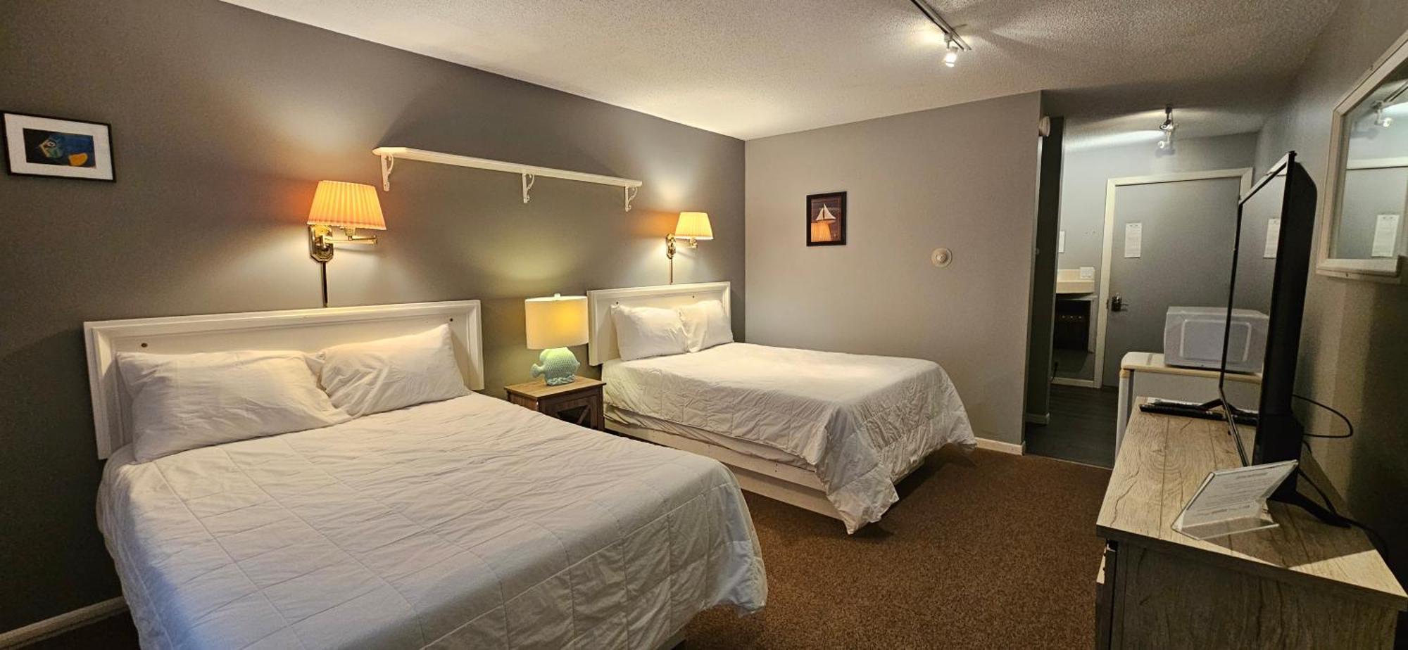 Chequamegon Lake Superior Lodge بايفيلد المظهر الخارجي الصورة