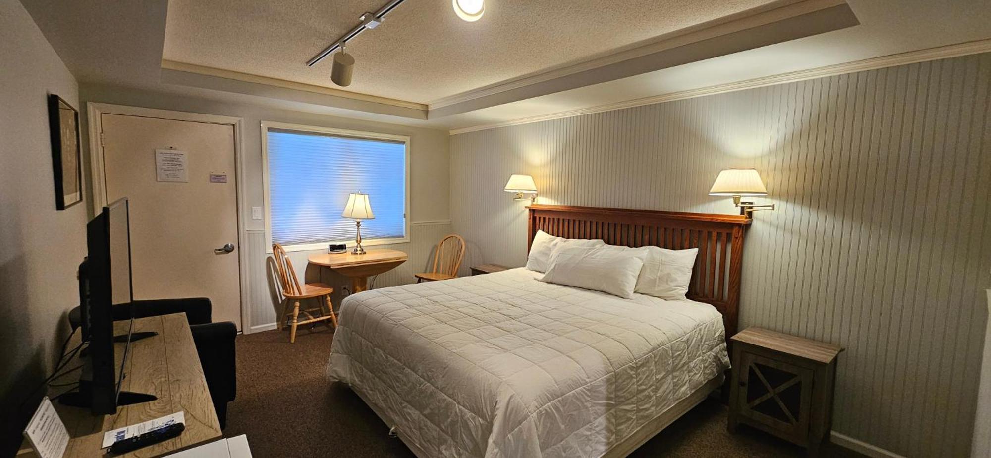 Chequamegon Lake Superior Lodge بايفيلد المظهر الخارجي الصورة