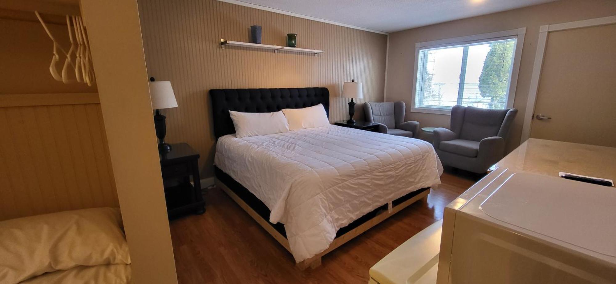 Chequamegon Lake Superior Lodge بايفيلد المظهر الخارجي الصورة